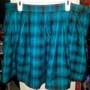 Teal Plaid Pleated Chain Skirt